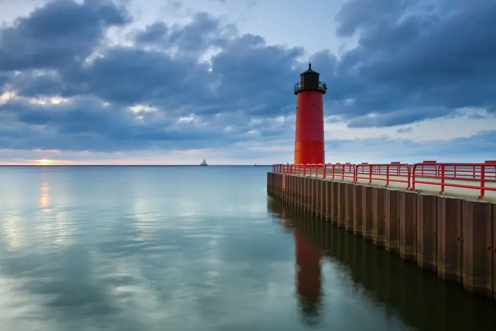 Great Lakes Lighthouse